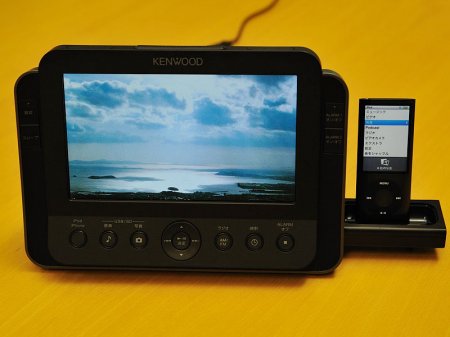 Kenwood AS-iP70 -   -  iPhone/iPod (8 )
