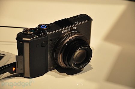 Samsung EX1 -   AMOLED  (12 )