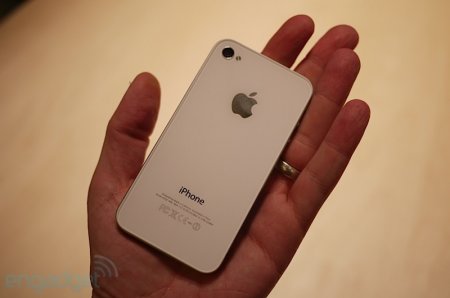 iPhone 4   (43  + 3 )