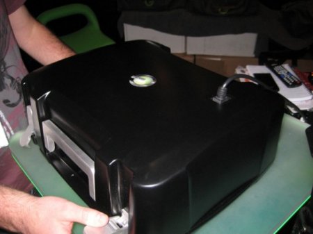 Gaems Suitcase -    XBOX 360 (3 )