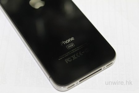 iPhone 4 64 Гб засветился на видео