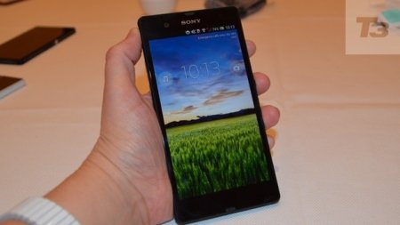 Sony готовит революционный смартфон Xperia Z2